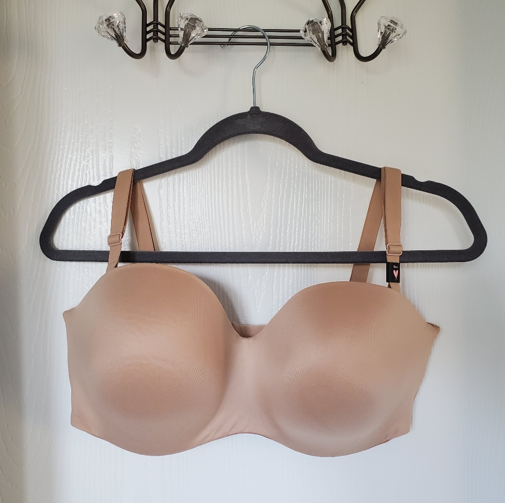 Victoria Secret 38DDD Strapless Bra